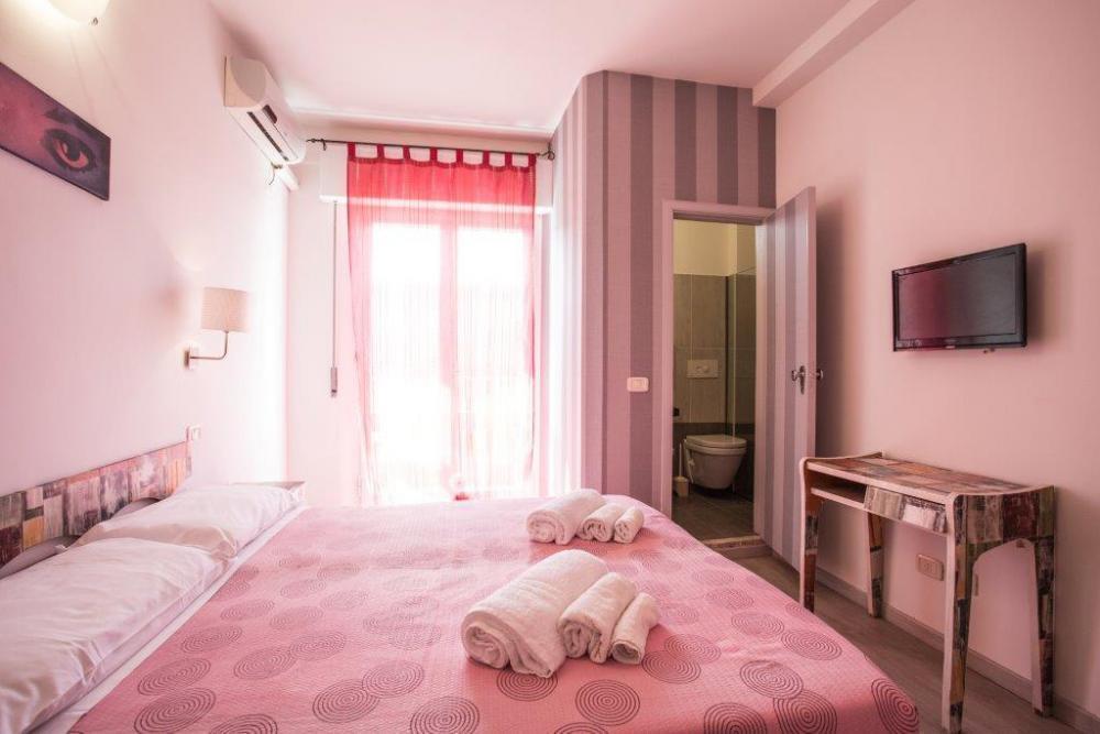 Hotel Hollywood ริชโชเน ภายนอก รูปภาพ