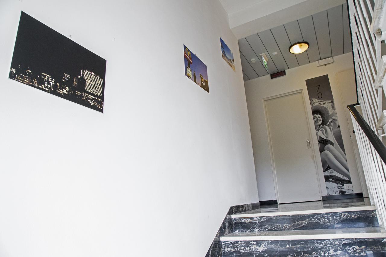 Hotel Hollywood ริชโชเน ภายนอก รูปภาพ